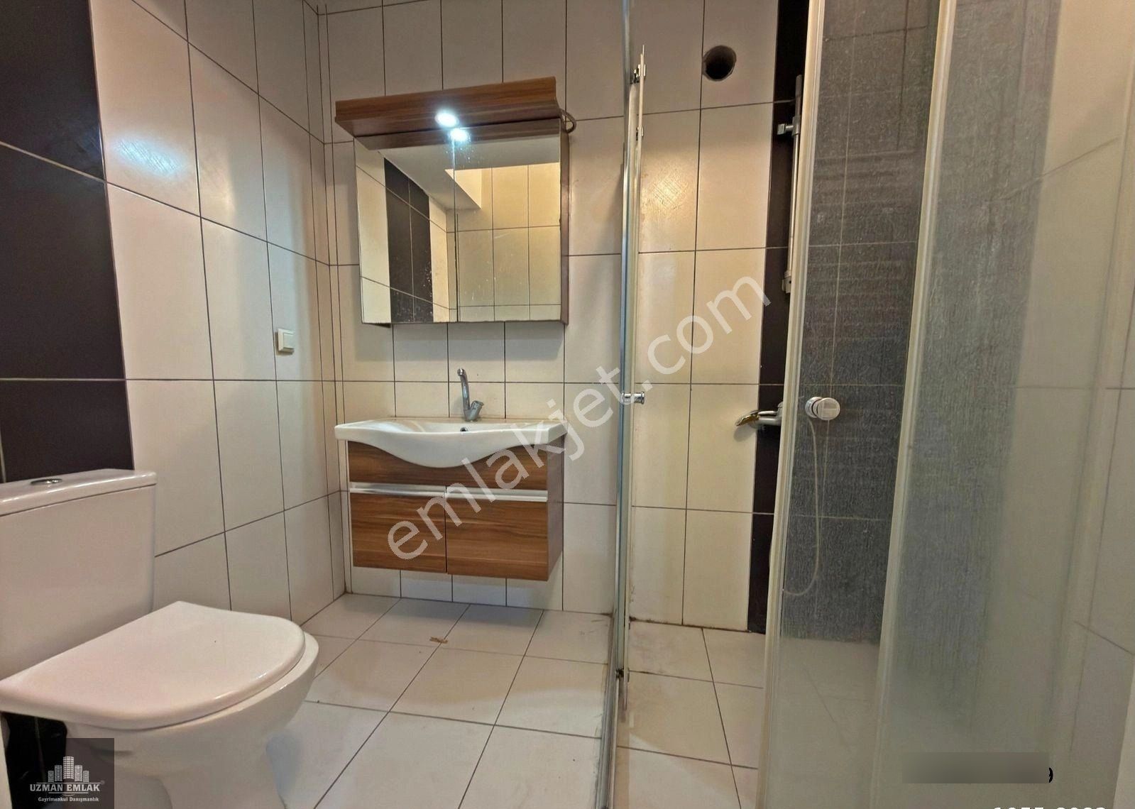 Ankara'nın Merkezin'de İncesu Caddesin'de Bağımsız Mutfaklı 2+1 - Görsel 8