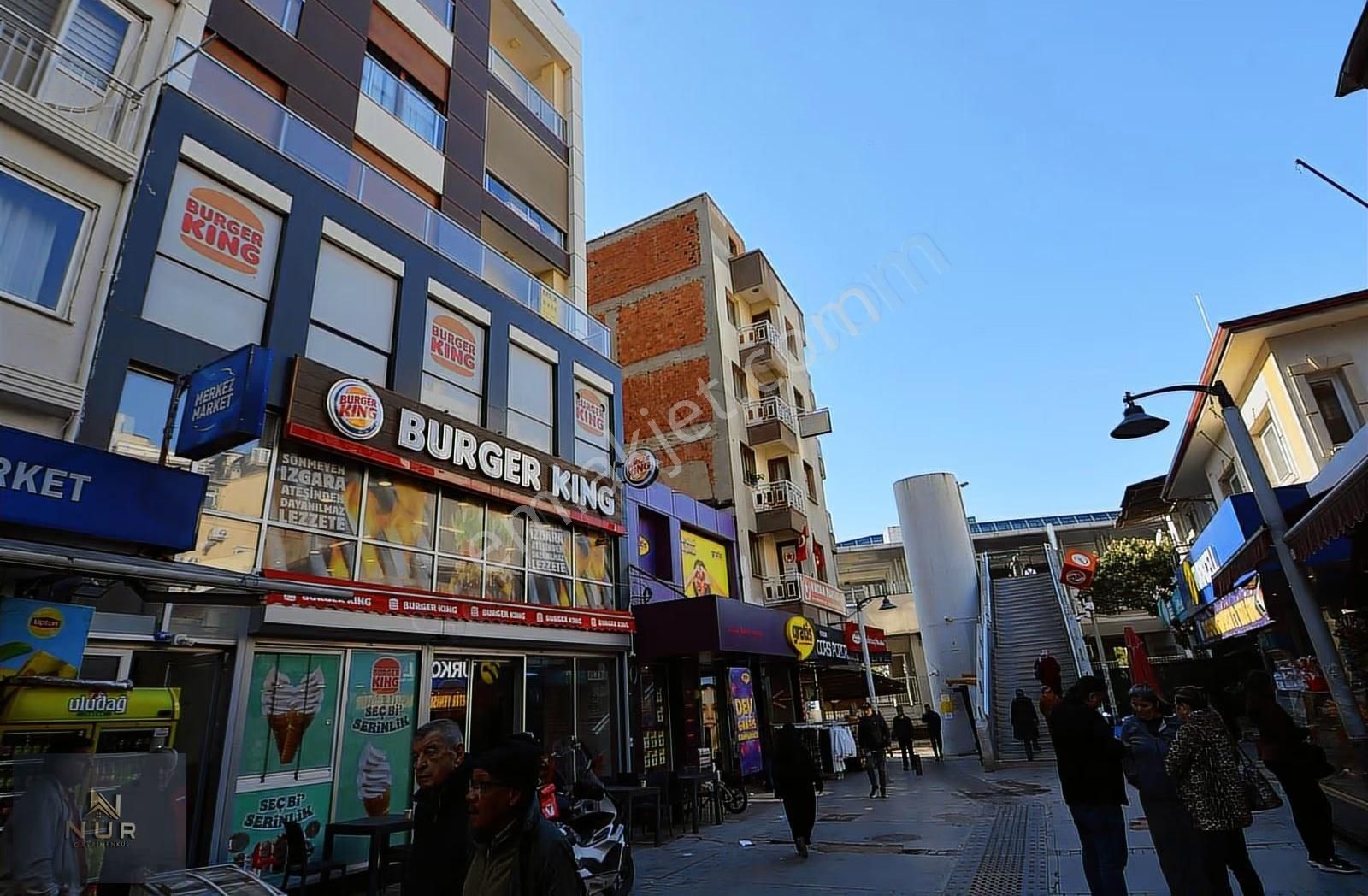 Sevgiyolu Sıfır 150 M2 3 Banyo Balkon(teras) Premium Daire