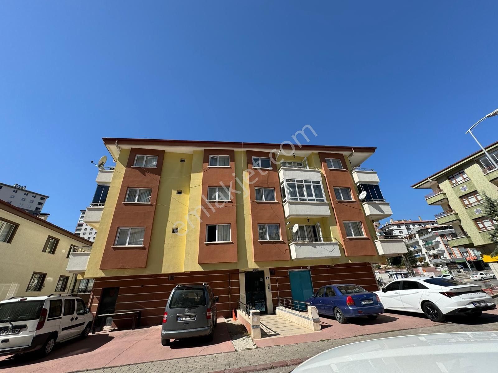 Yenimahalle Cadde Üzeri Kiralık Daire - Görsel 20