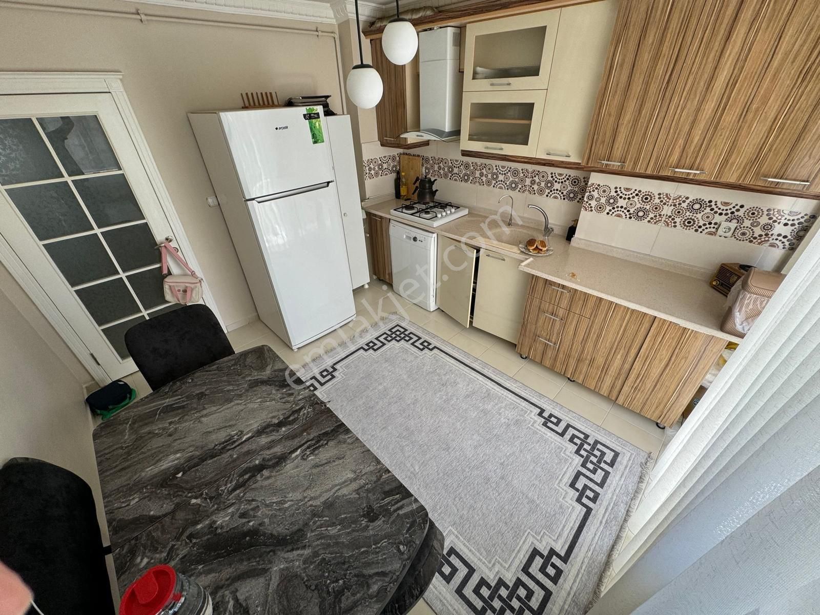 Yenimahalle Cadde Üzeri Kiralık Daire