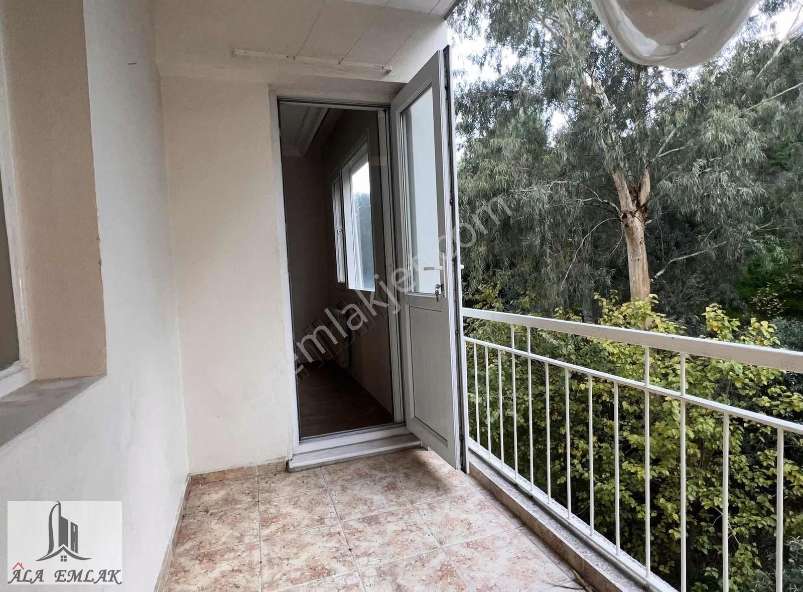 İnönü Caddesinde 3+1 Asansörlü Otoparklı Satılık Geniş Daire - Görsel 13