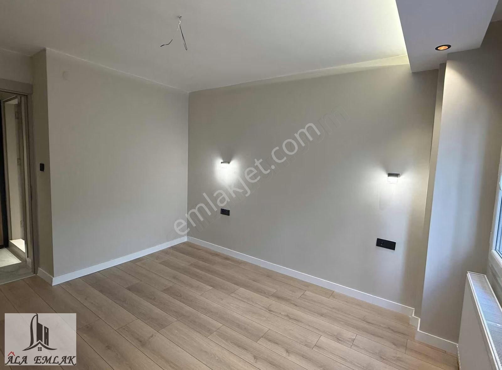 Âla'dan Göztepe Metroya 5dk Mesafede 3+1 Satılık Ara-kat Daire - Görsel 3