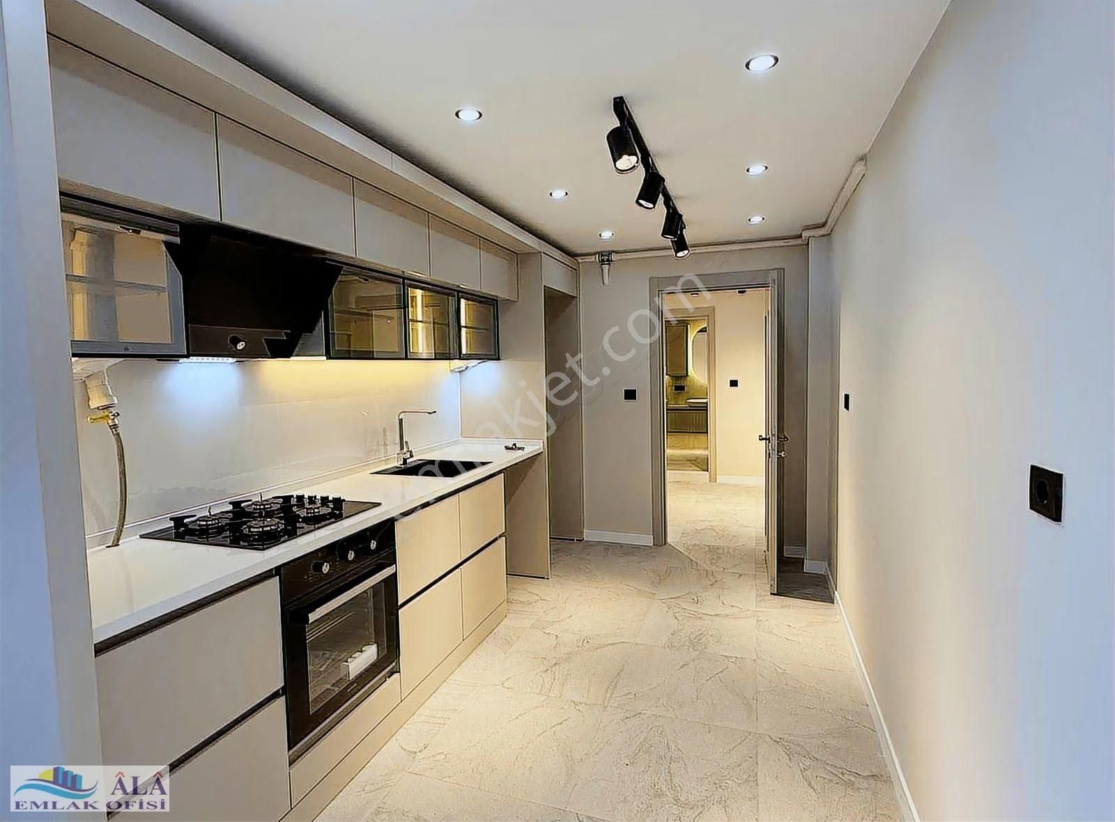 Gazeteci Hasan Tahsin Cadde Üzerinde 3+1 Arakat Full Tadilatli