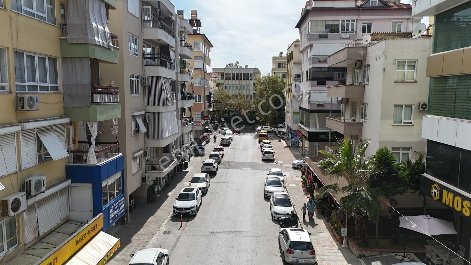 Alanya Şekerhane Mah Merkezi Konumda Cadde Üzeri Satılık Dükkan - Görsel 8