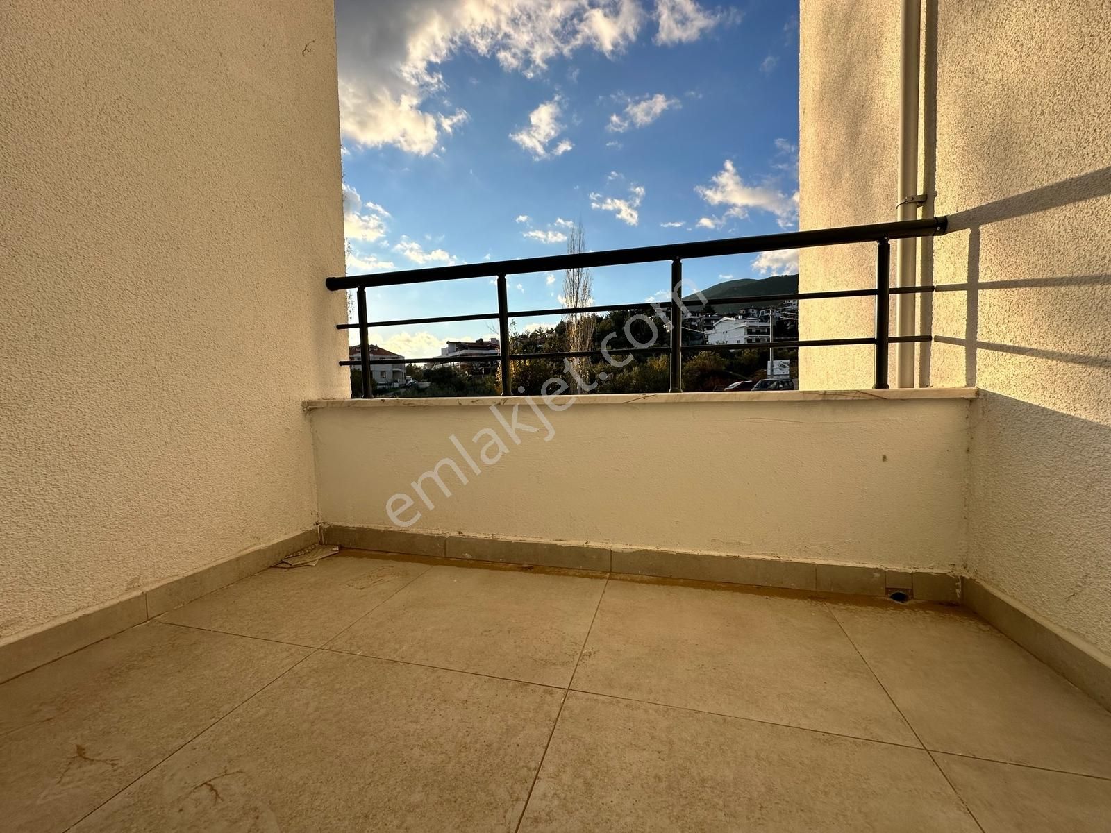 ▀▄mera Emlaktan Güre Köyünde Sıfır 5+1 Maliyetine Emsalsiz Villa - Görsel 3