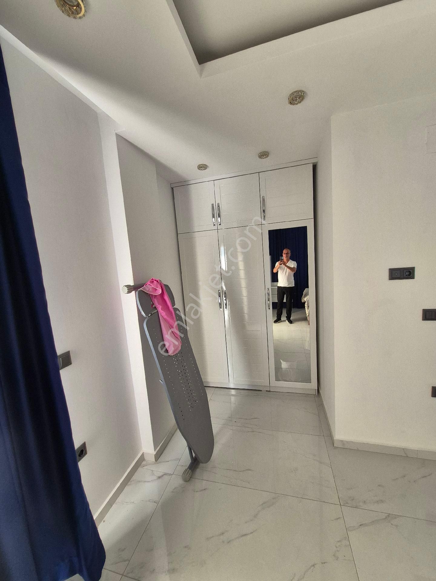 Çarkıparede 8+1 Triblex Eşyalı Villamız Satılıktır - Görsel 16