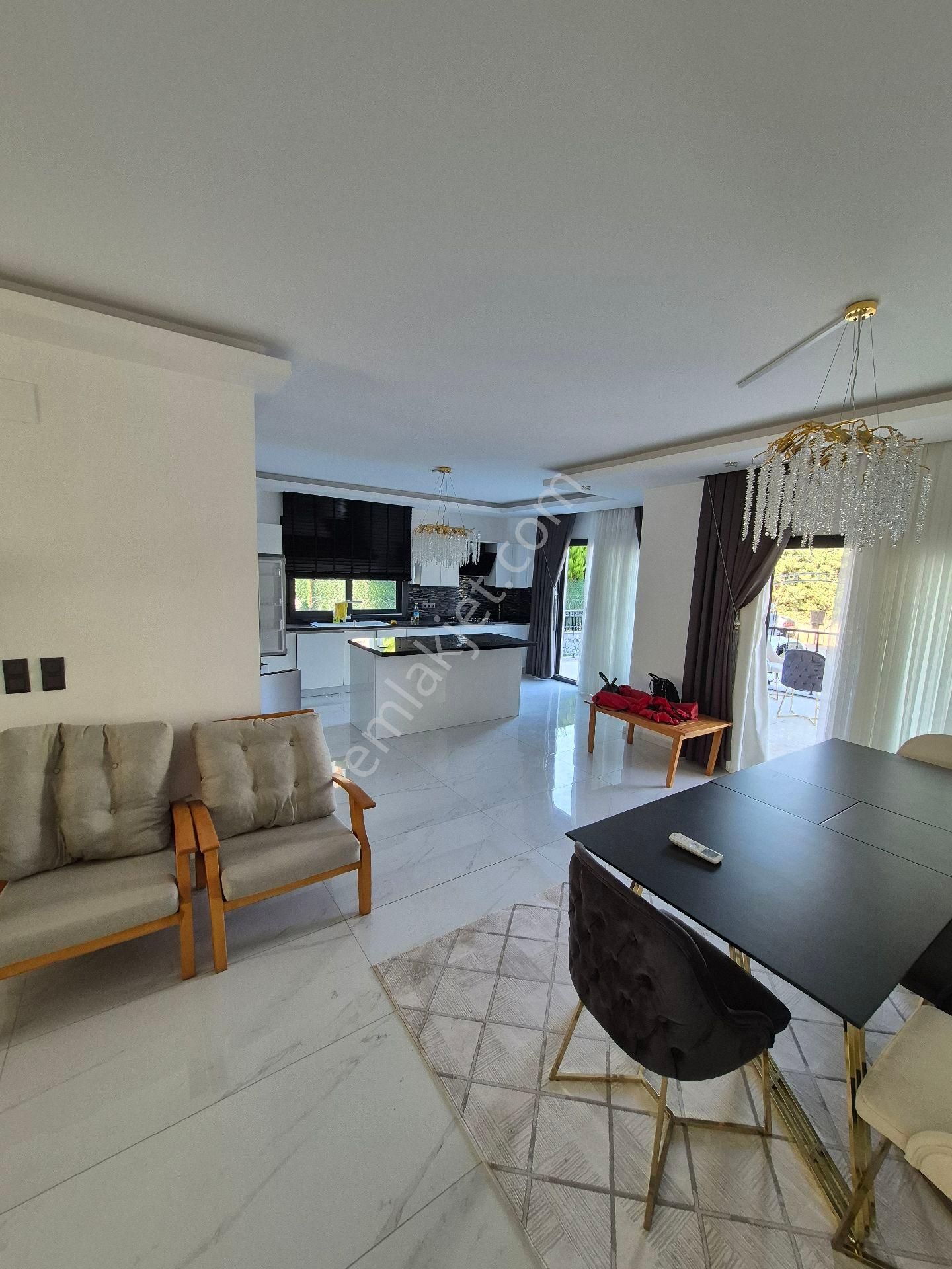 Çarkıparede 8+1 Triblex Eşyalı Villamız Satılıktır - Görsel 6