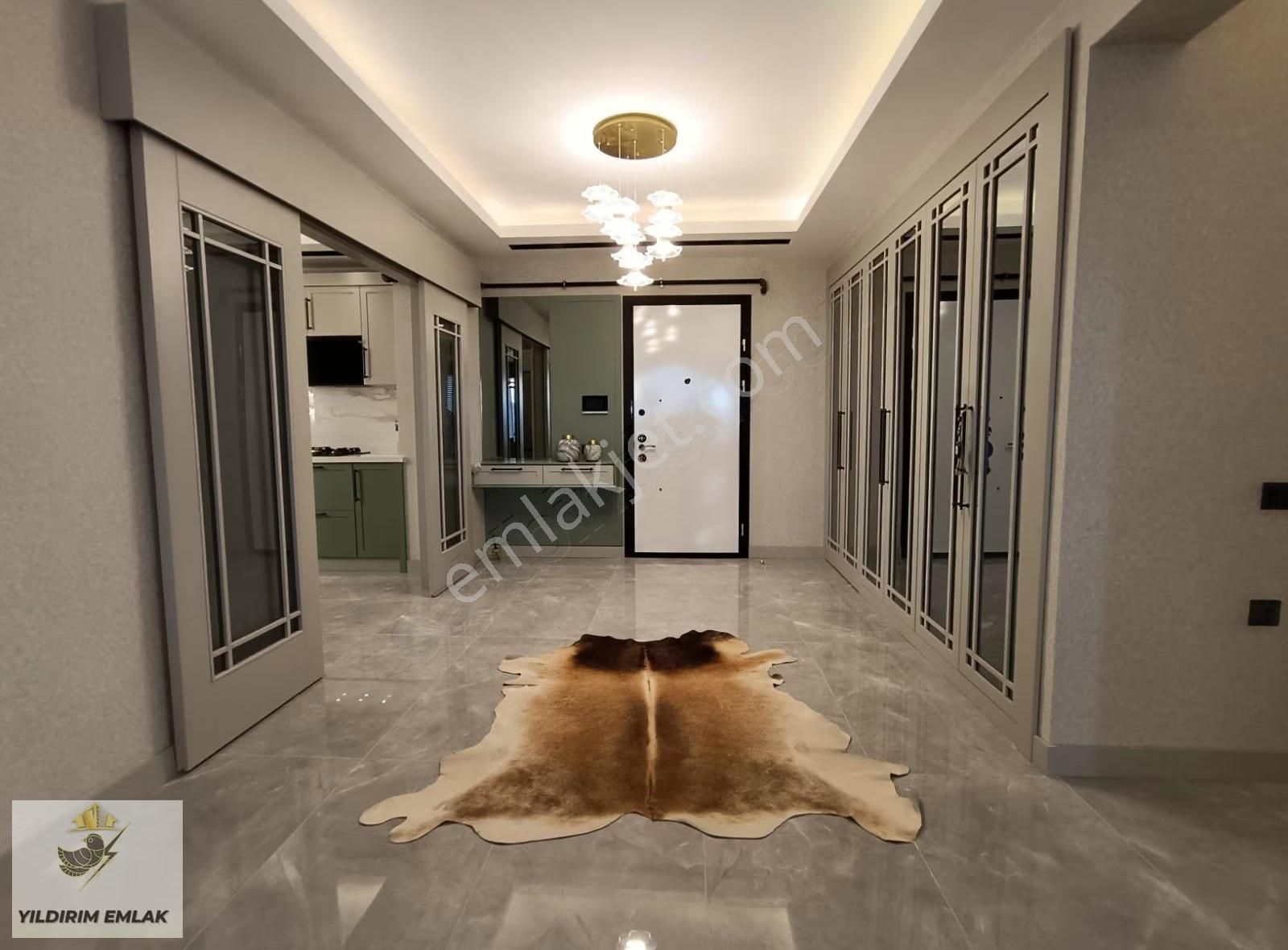 Yıldırım Emlak'tan Şehitlikte Ultra Lux 4+1 Kuş Bakışı Daire - Görsel 26