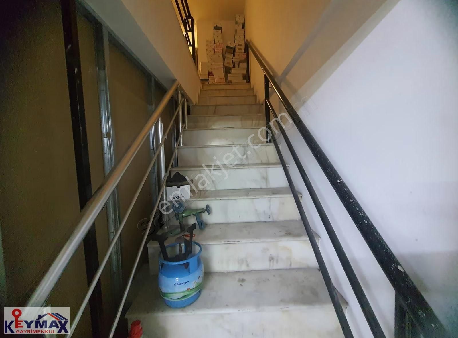 K.yaka Çarşıda 6 Metre Cepheli Batar Katlı Satılık 250m2 Dükkan - Görsel 10