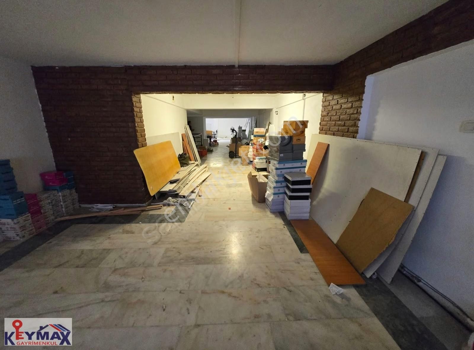 K.yaka Çarşıda 6 Metre Cepheli Batar Katlı Satılık 250m2 Dükkan - Görsel 6