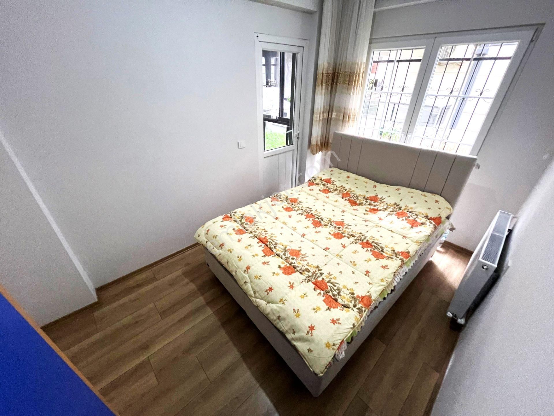 Akçay'da Aygül'den 4 Yaşında Geniş Kapalı Balkonlu Doğalgaz Kombili Asansörlü Acil 1+1 Satılık Daire - Görsel 21