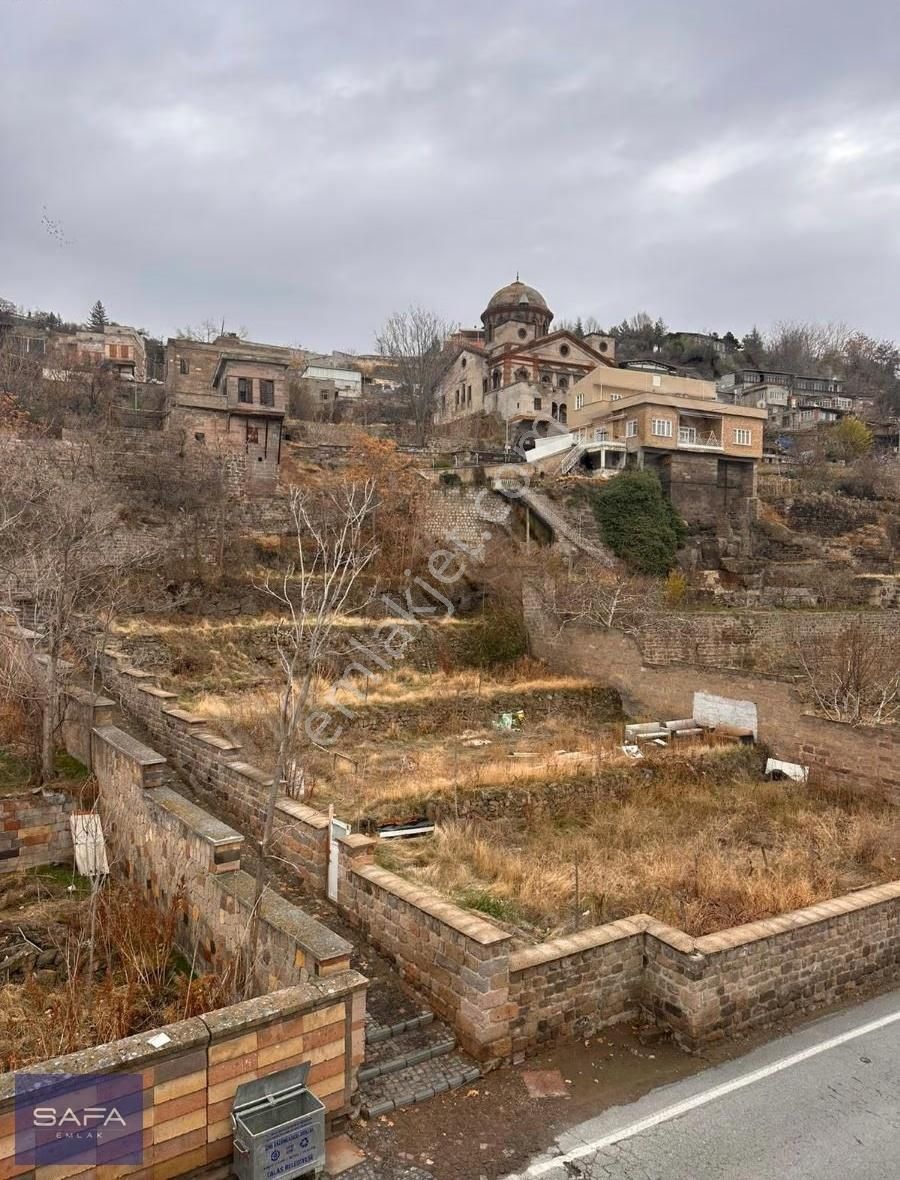 Safa Emlaktan Talas Han Mahallesinde 2.5+1 Satılık Daire - Görsel 16