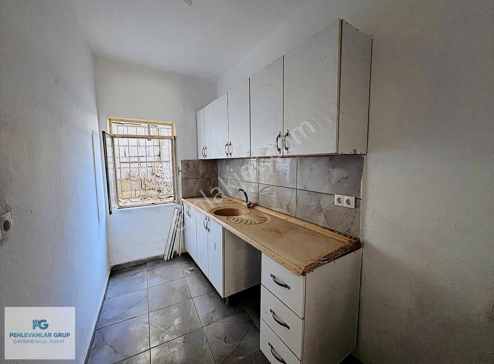 Pehlevanlar Grup'tan Milas Çarşı Merkezde Masrafsız Kiralık 1+1 - Görsel 8