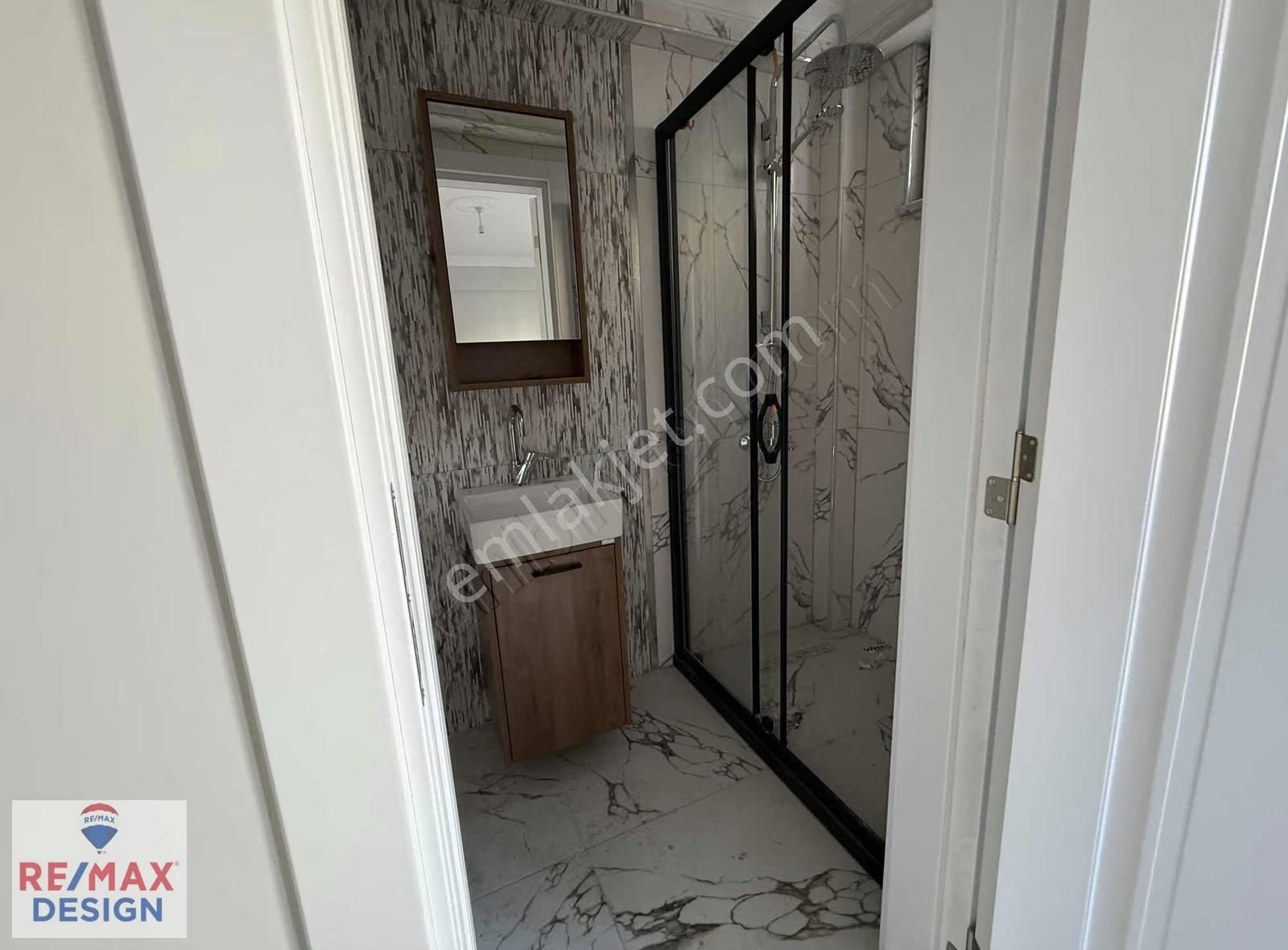 Remax Desıgın Yazlık 3+1 Sıfır Ebeveyn Banyolu Kırslık Daire - Görsel 13