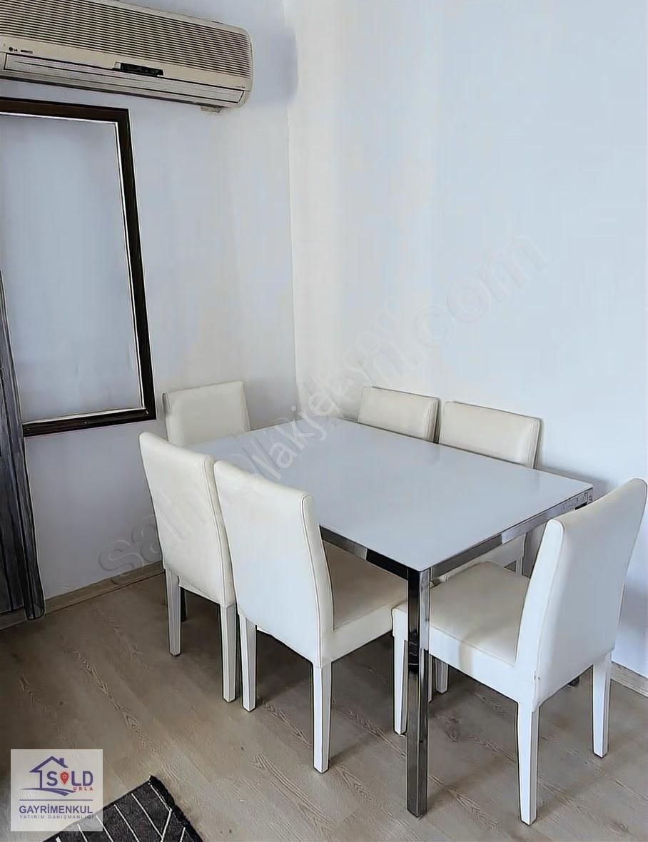 Urla / Özbek' Te Kiralık Şirin Köy Evi - Görsel 2