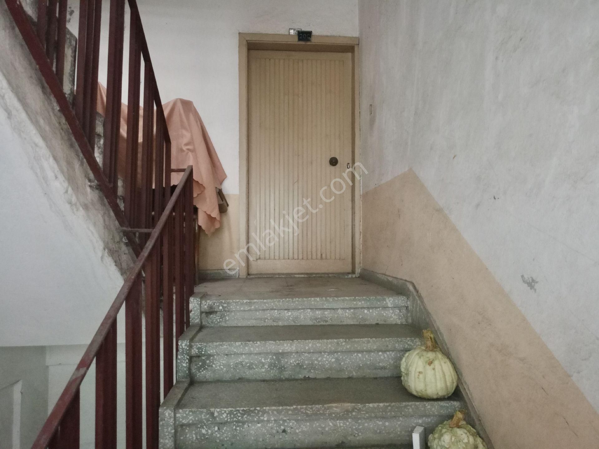 Akçaabat Darıca' Da Potansiyel Yatırımlık Komple Satılık 4 Katlı Müstakil Bina - Görsel 29