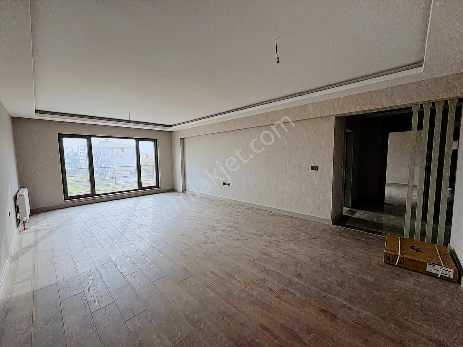 Çakırlar'da İnanılmaz Fiyata 200m2 4+1 Muhteşem Fırsat Dairesi - Görsel 3