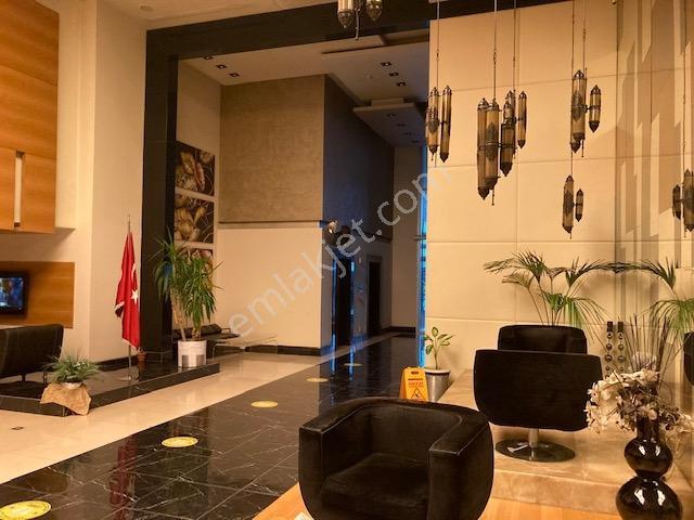 Skyport Residence 'da Yüksek Katta Deniz Manzaralı Stüdyo Ofis - Görsel 5