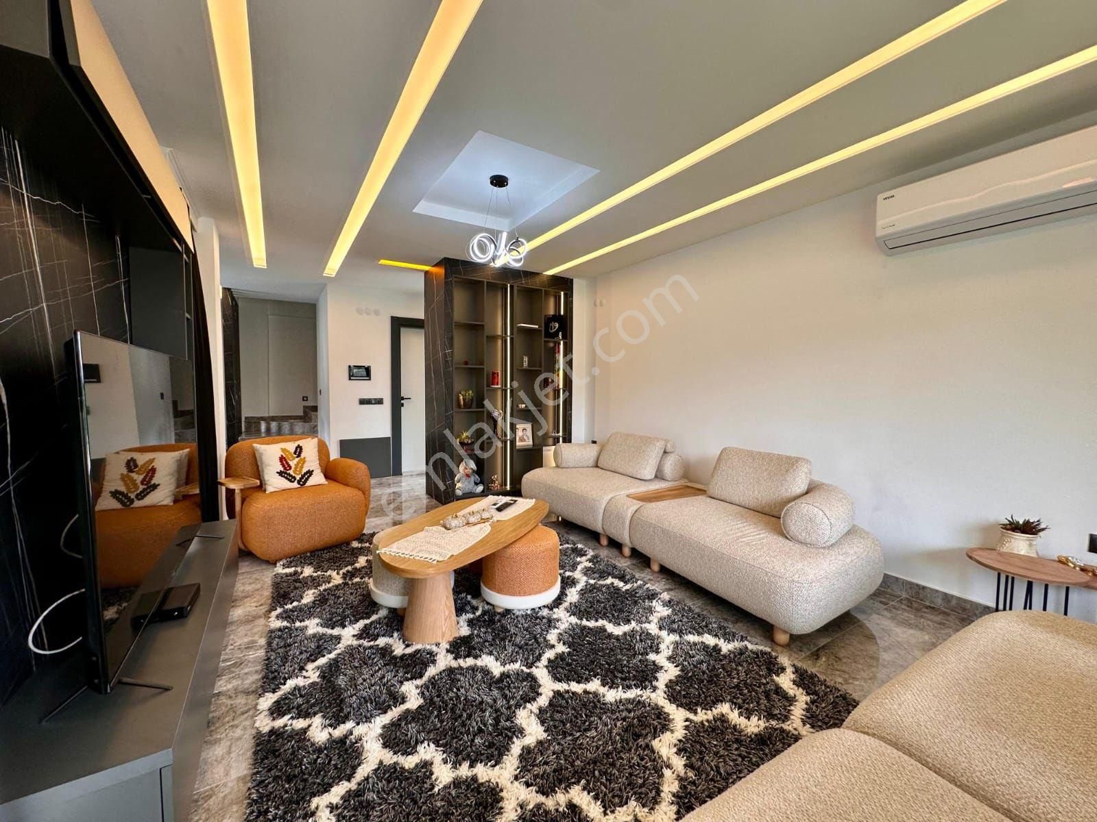 Kuşadası Güzelçamlıda Satılık 3+1 Özel Havuzlu Villa - Görsel 27