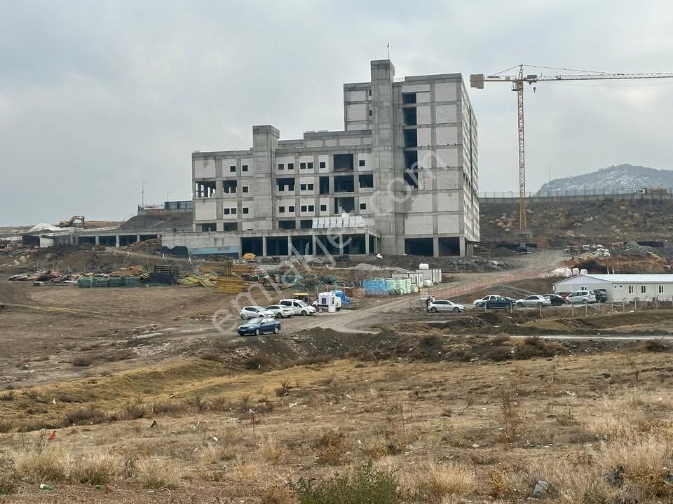 Karapürçek Hastanesi Çevresinde 227,5 Metre Çok Katlıda İmarlı Arsa - Görsel 13