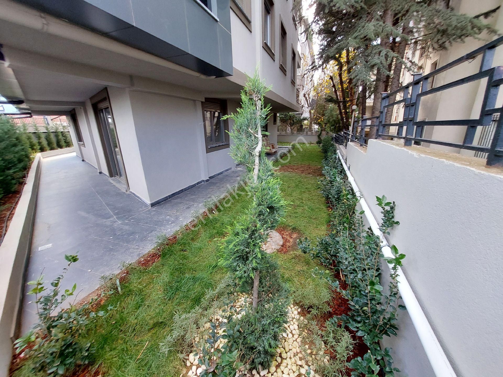 Maltepe Küçükyalı 'da 1+1 Bahçe Katı Metroya Ve Marmaraya - Görsel 22