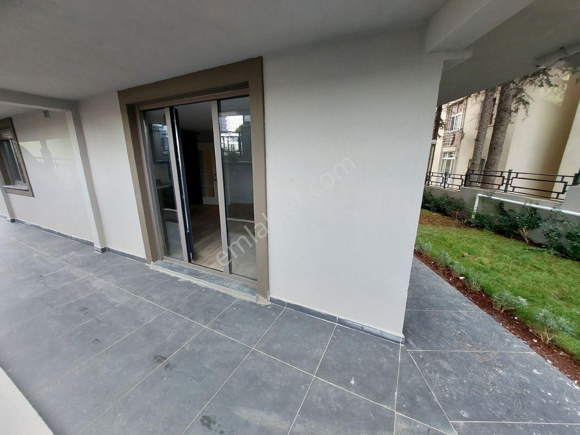 Maltepe Küçükyalı 'da 1+1 Bahçe Katı Metroya Ve Marmaraya - Görsel 26