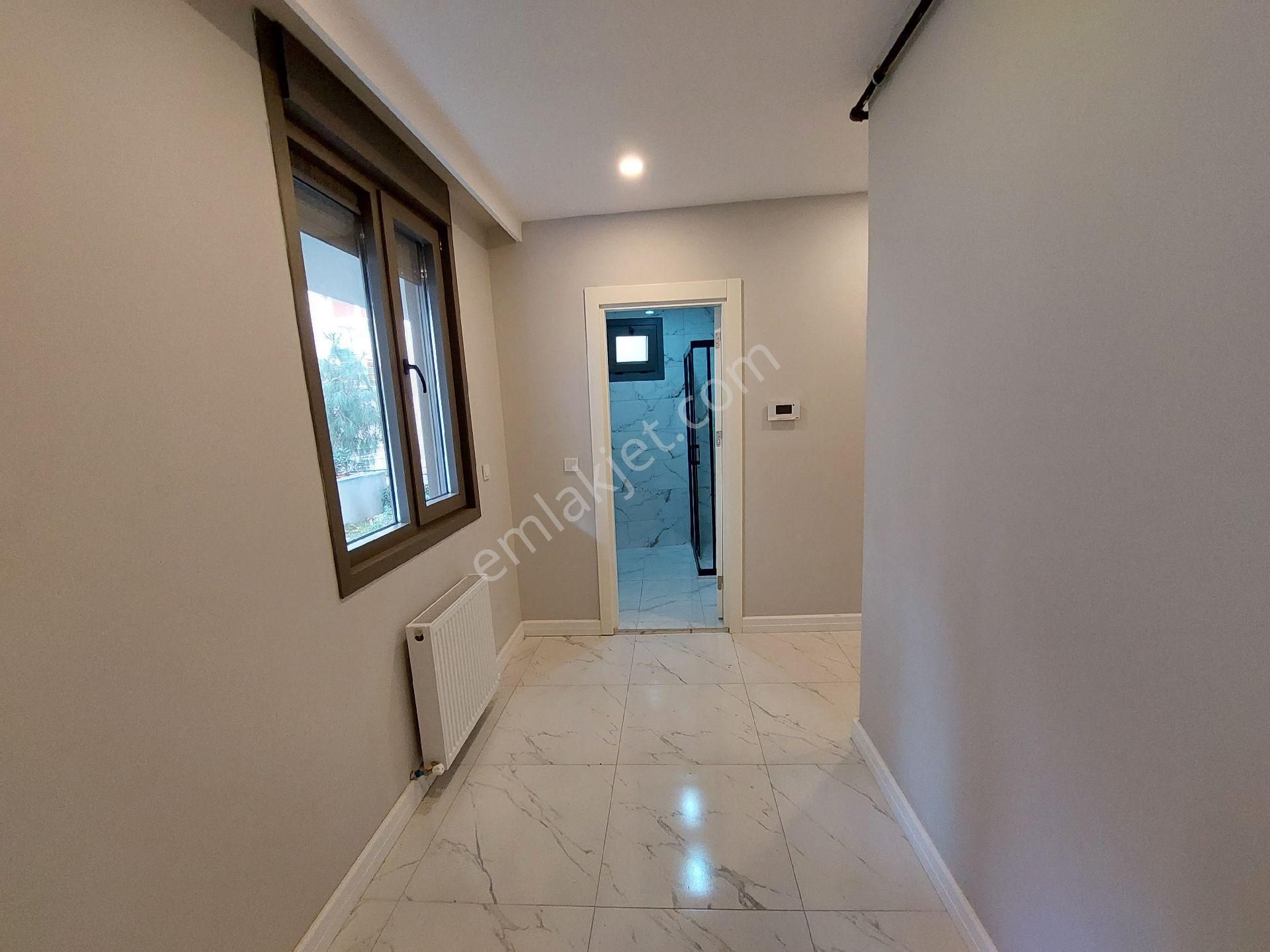 Maltepe Küçükyalı 'da 1+1 Bahçe Katı Metroya Ve Marmaraya - Görsel 24