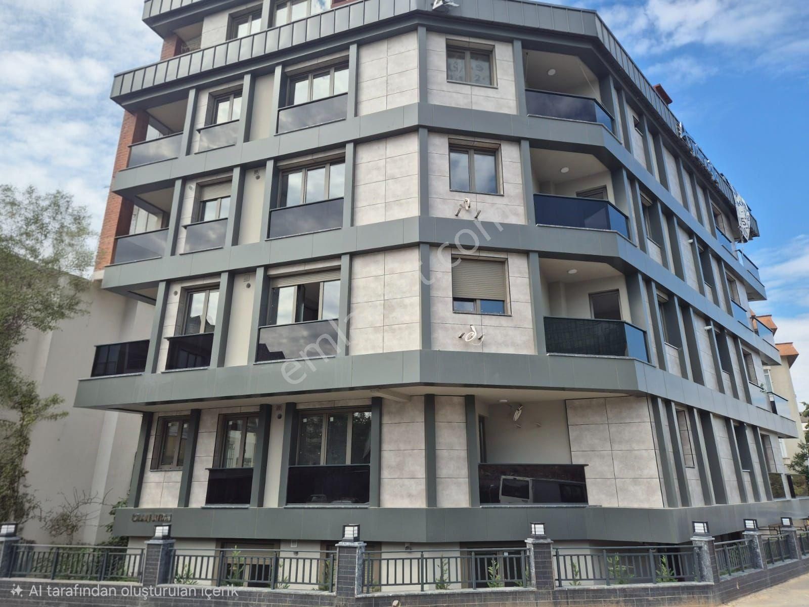 Küçükyalı 'da E_5 Paralel Metroya,marmaraya Yürüme Mesafesinde 2+1 Muteşem Konum Ve İşçilikte Ba - Görsel 31