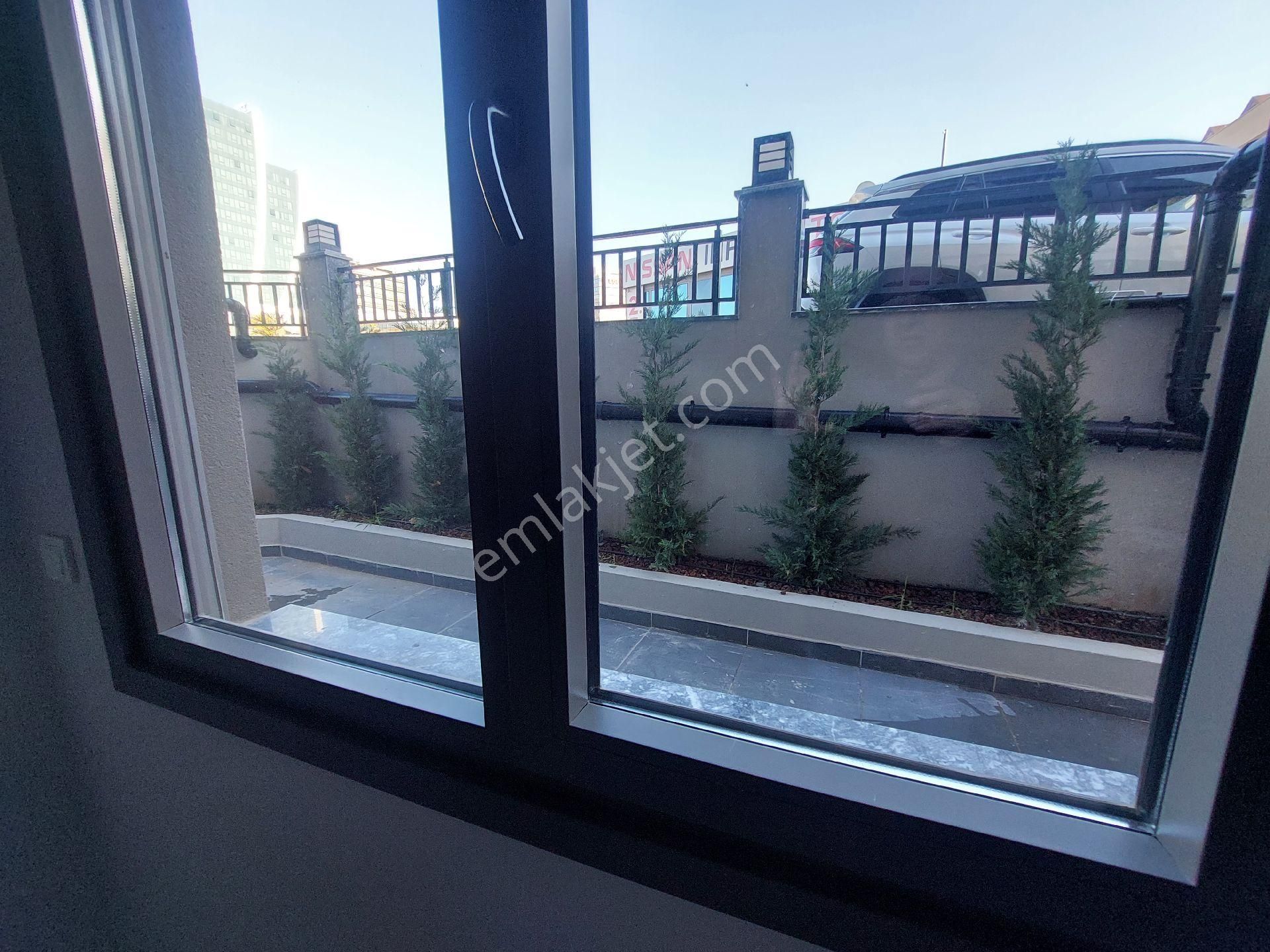 Küçükyalı 'da E_5 Paralel Metroya,marmaraya Yürüme Mesafesinde 2+1 Muteşem Konum Ve İşçilikte Ba - Görsel 21