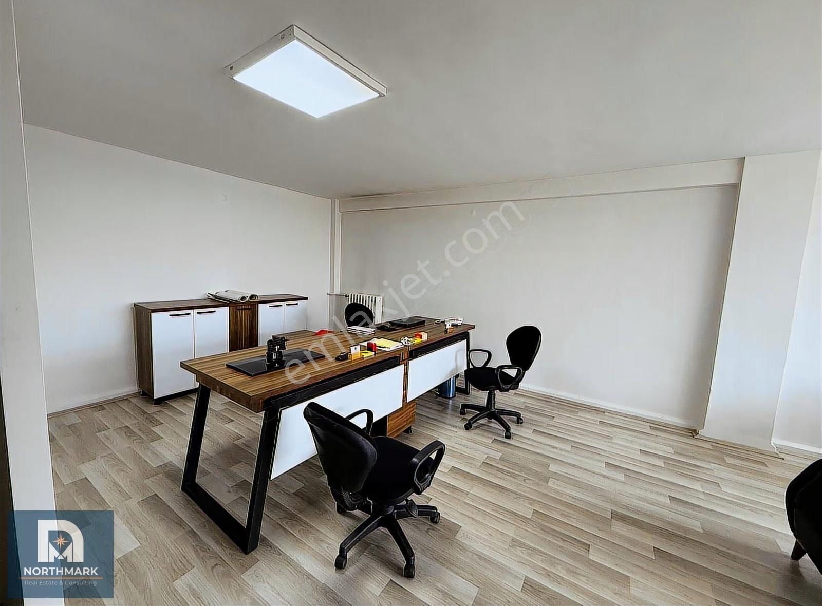 Northmark'tan Cumhuriyet Caddesi'nde Eşyalı Kiralık Ofis - Görsel 2