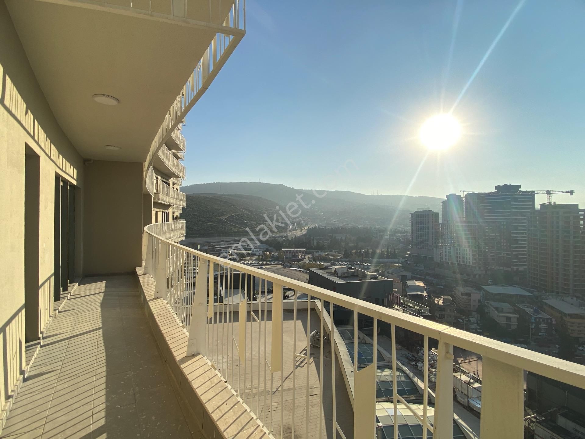 İzmir Bornova Point Residence’ta Satılık 3+1 Daire - Görsel 21