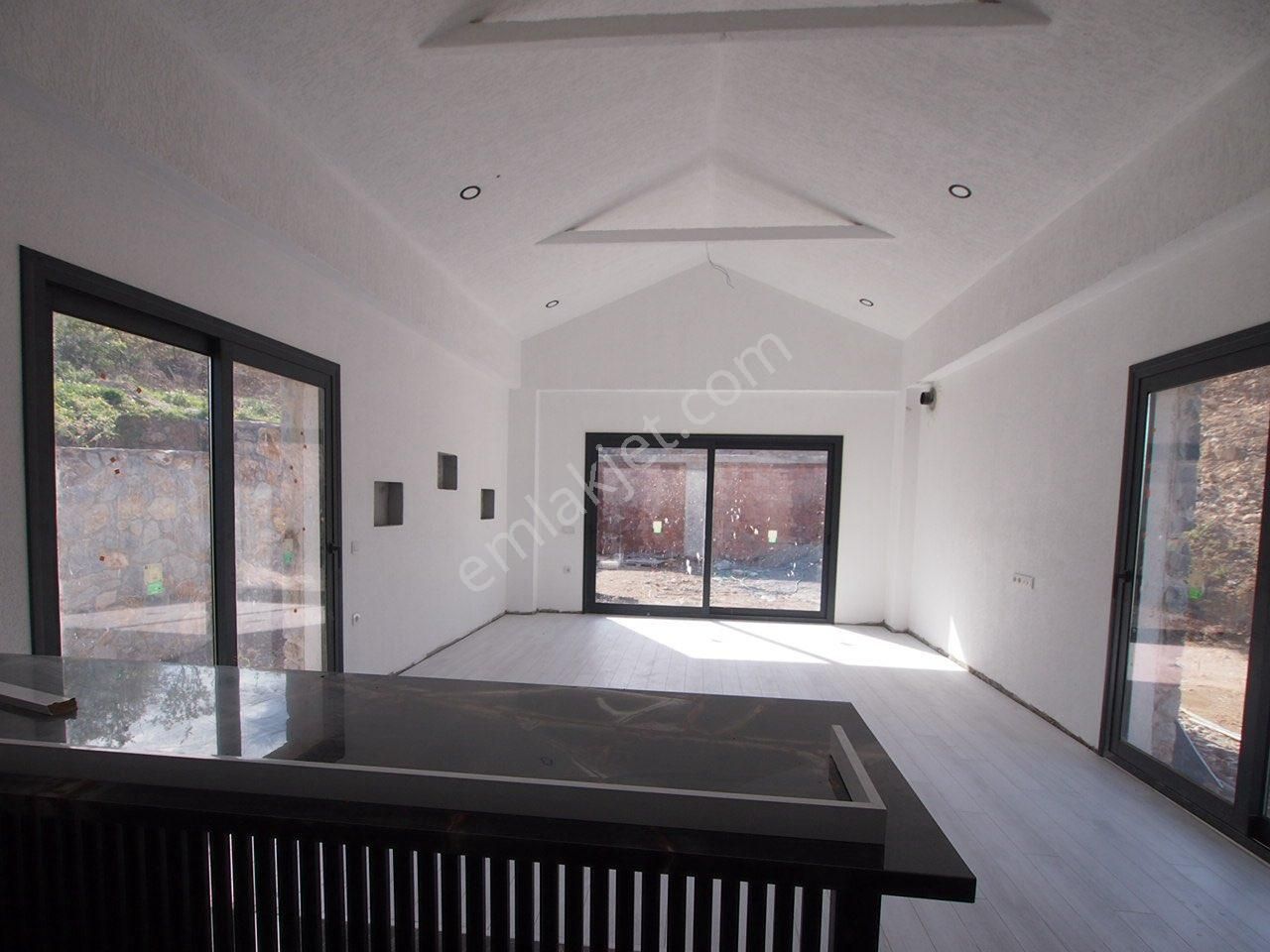 Bodrum Dereköy Satılık Müstakil Büyük Bahçeli Yeni Ev Araç Takasına Uygun Doğa İçinde - Görsel 8