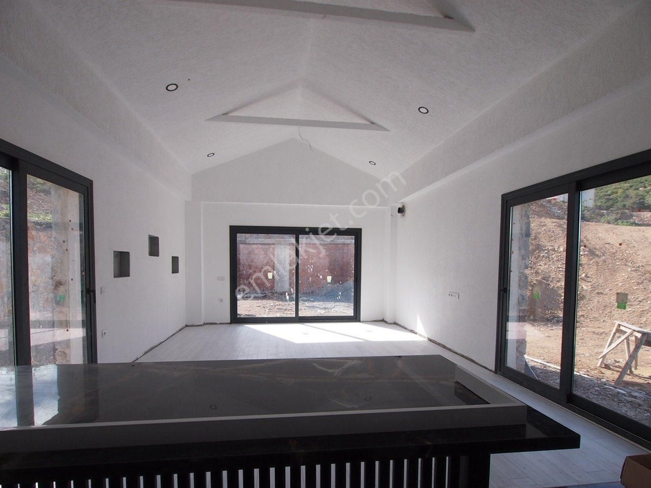 Bodrum Dereköy Satılık Müstakil Büyük Bahçeli Yeni Ev Araç Takasına Uygun Doğa İçinde - Görsel 9