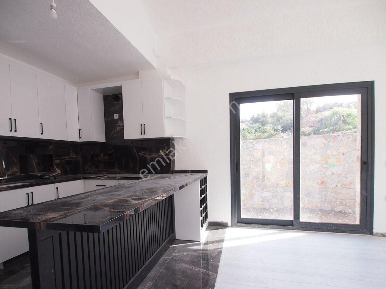 Bodrum Dereköy Satılık Müstakil Büyük Bahçeli Yeni Ev Araç Takasına Uygun Doğa İçinde - Görsel 15