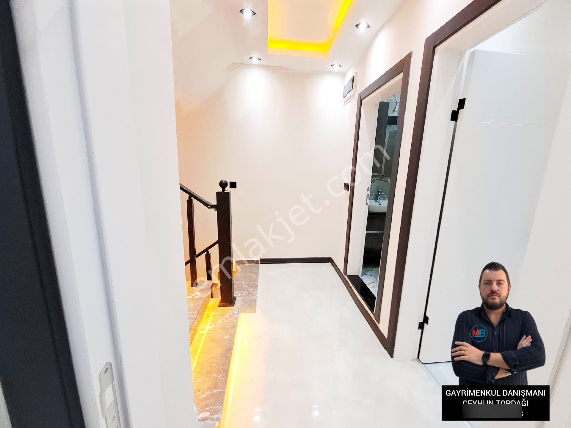 Didimde Satılık Sıfır 3+1 Müstakil Havuzlu Bahçeli Bağımsız Geniş Kullanışlı Villa ! - Görsel 17