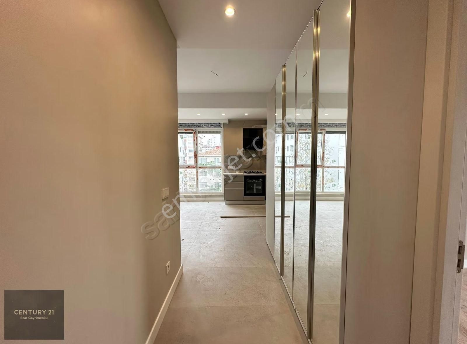 Century21 Star'dan Kozzy Avm Yakınında 42 M2 Net 1+1 - Görsel 2