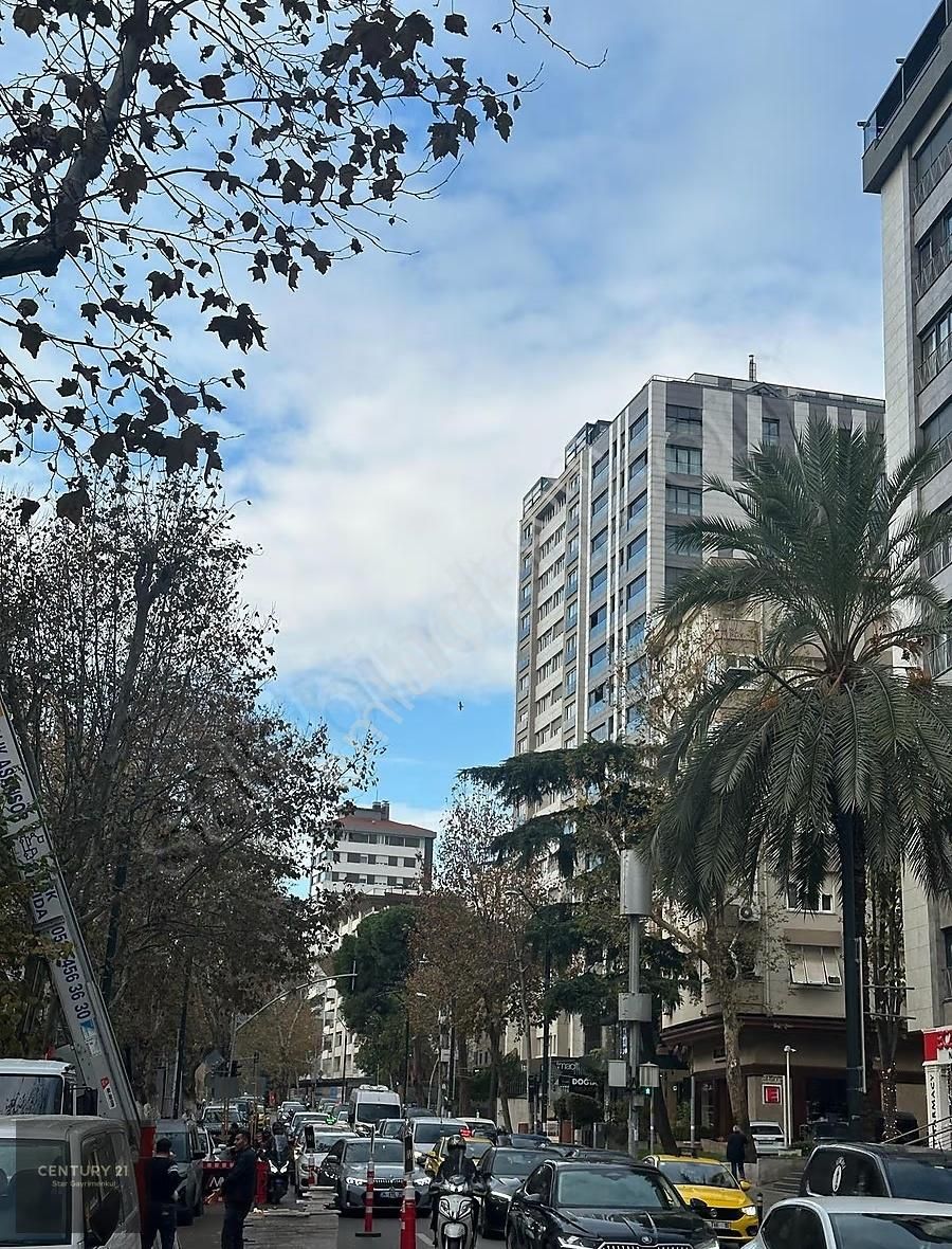 Century21 Star'dan Cemil Topuzluda Ön Kullanımlı 620 M2 Mağaza