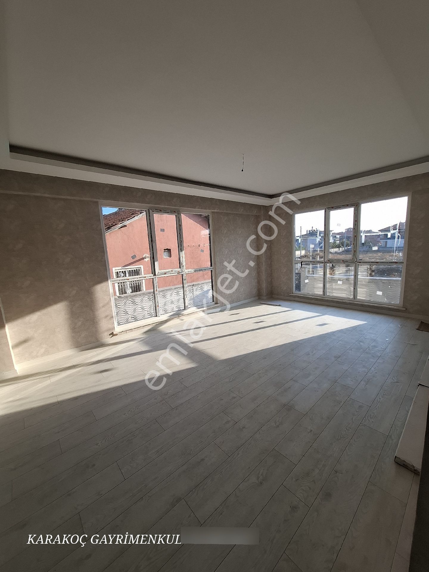 Karakoç Gayrimenkul`den Harmancık Mahallesinde Satılık 1.kat 3+1 Güney Cephe Daire