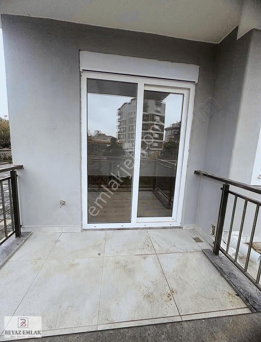 Beyaz Emlak'tan Aydoğmuş'ta Tramvaya Yakın Sıfır Kullanışlı 1+1 - Görsel 18