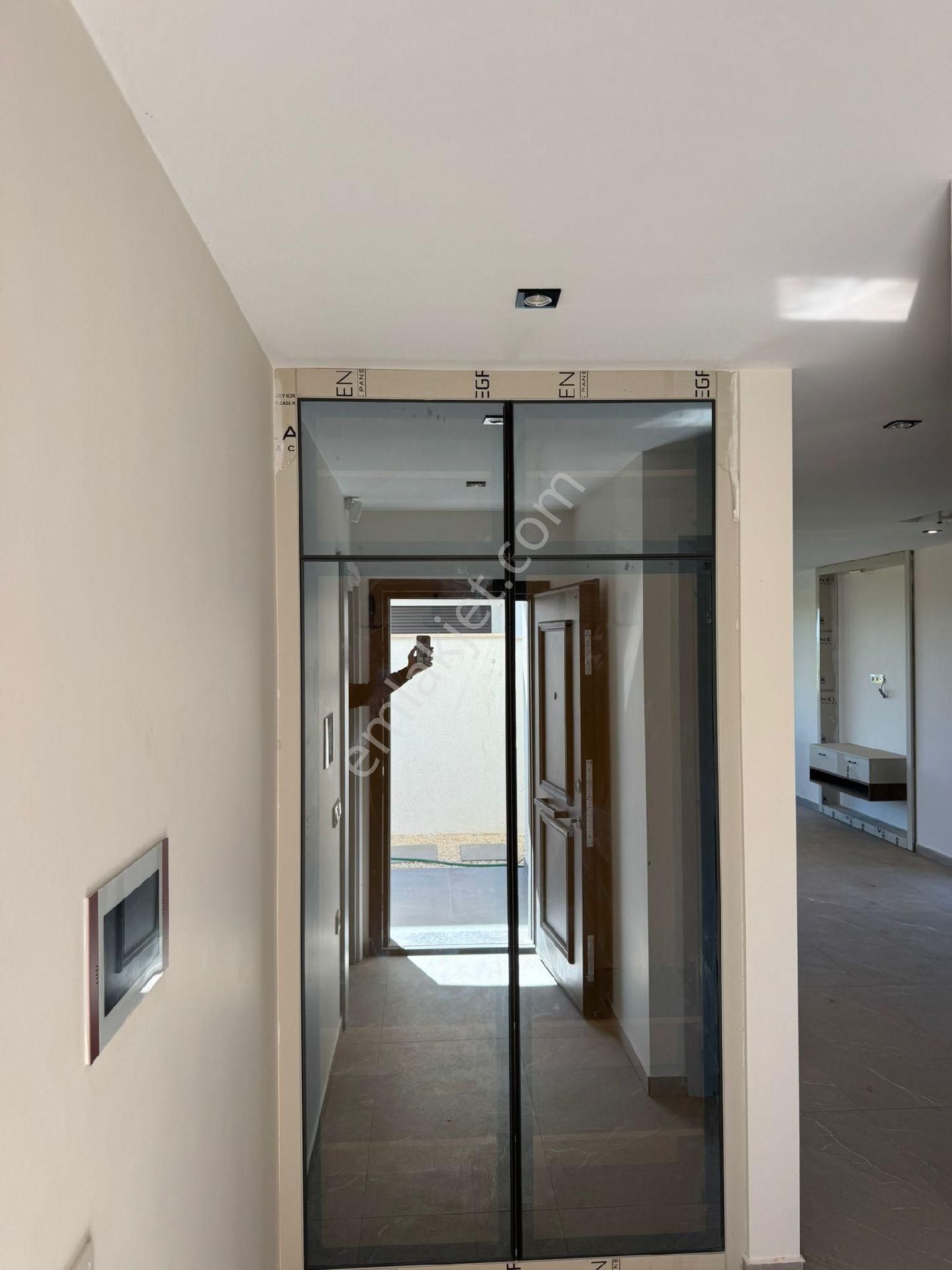 Kuşadası Davutlar 4+1 Tek Müstakil Bahçeli Özel Havuzlu Sıfır Villalar 1m - Görsel 18