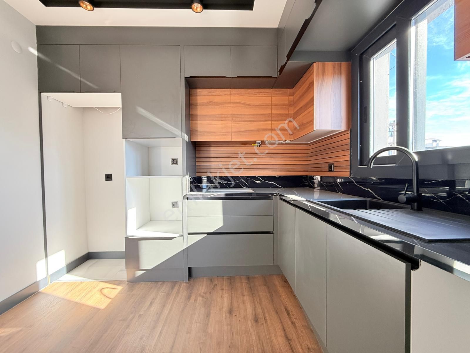 Merkeze Yakın-7/24 Guvenlık-havuz-otopark-peyzaj-yerden Isıtma-ultra Lüx-3+1 Fırsat Akıllı Ev - Görsel 18