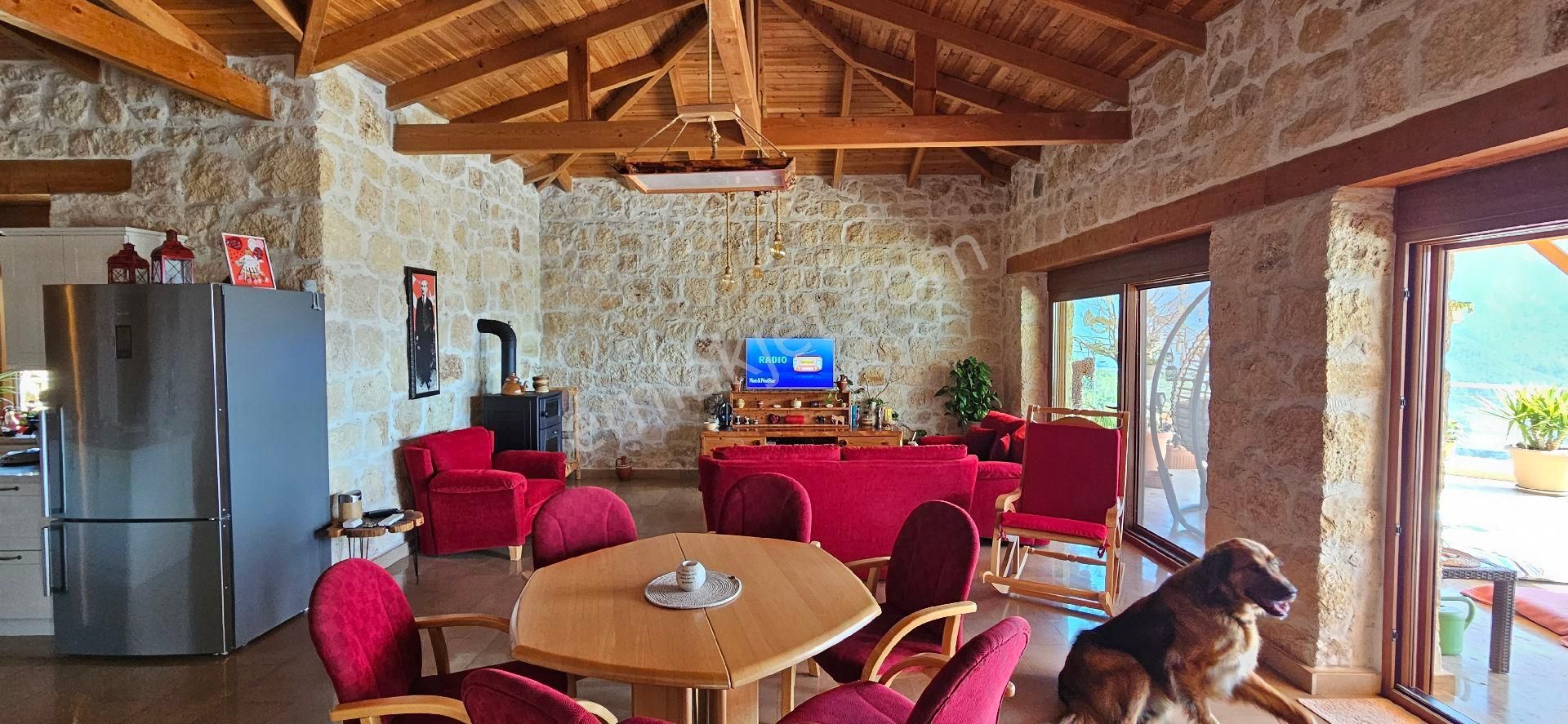 Alanya Üzümlü Mah.deniz Baraj Manzaralı Satılık 3+1 Özel Yapım Havuzlu Villa - Görsel 20