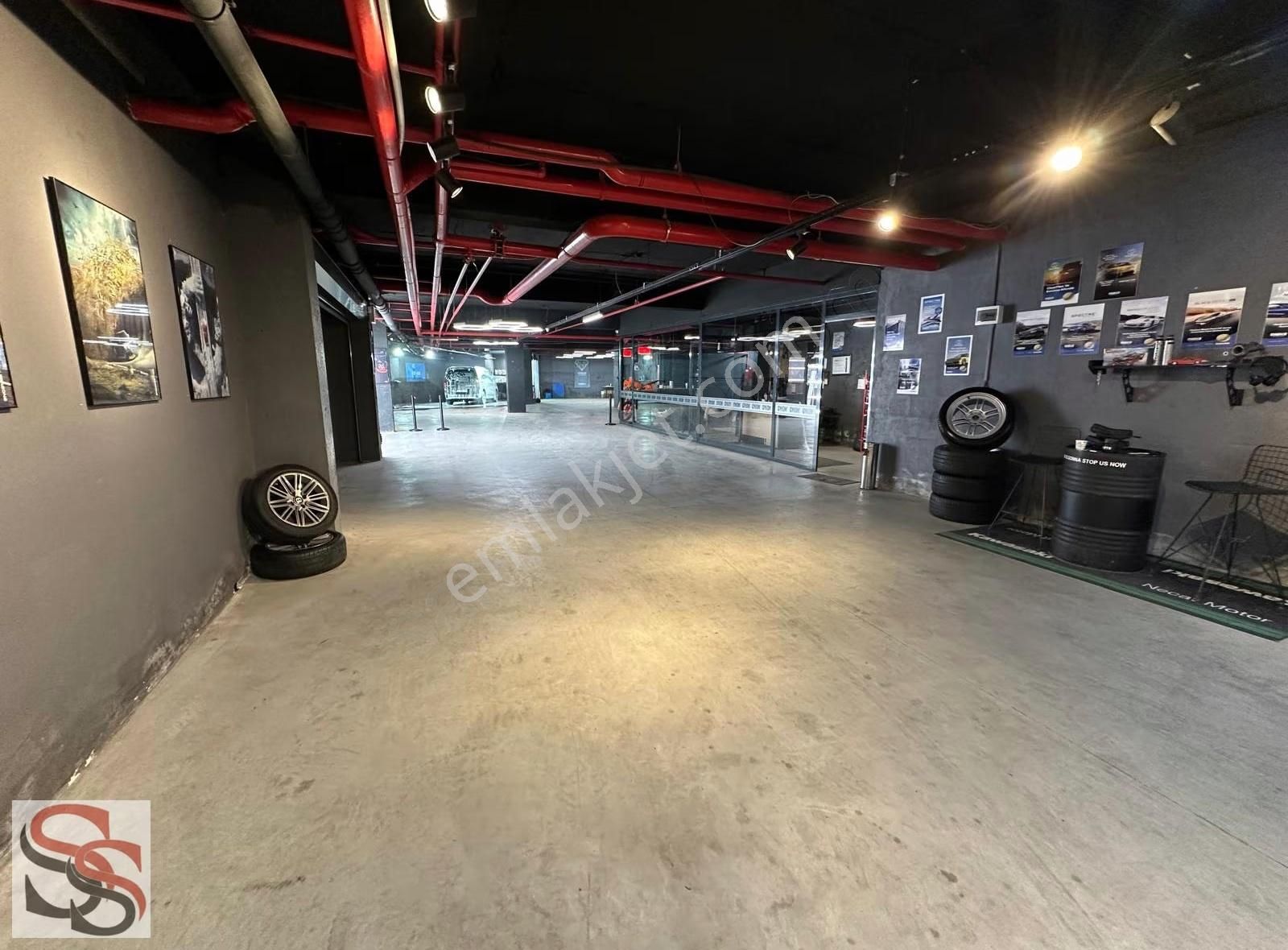 Şehrin Merkezinde Satılık Oto Kuaför Ve Araç Uygulama Merkezi - Görsel 34