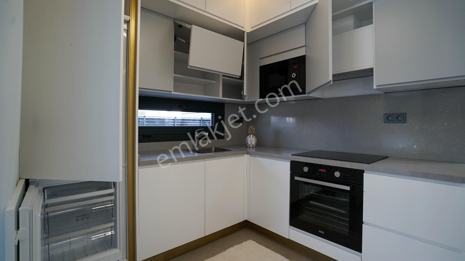 Kuşadası Güzel Çamlıda Satılıkdenize Yakın 3+ 1 Lüks Villa - Görsel 10