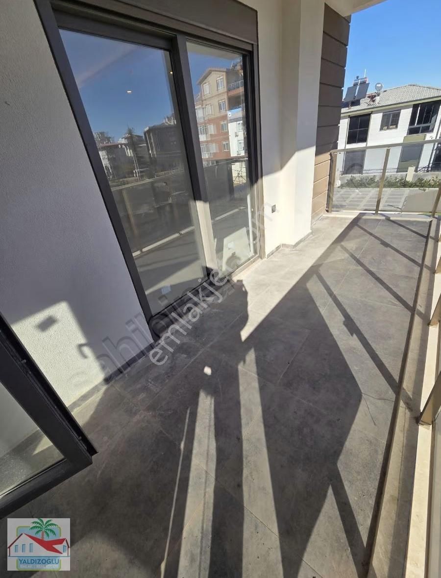 Bahçeyaka'da Satılık 120 M2 Arakat 2+1 Kiracılı Lüks Daire - Görsel 6