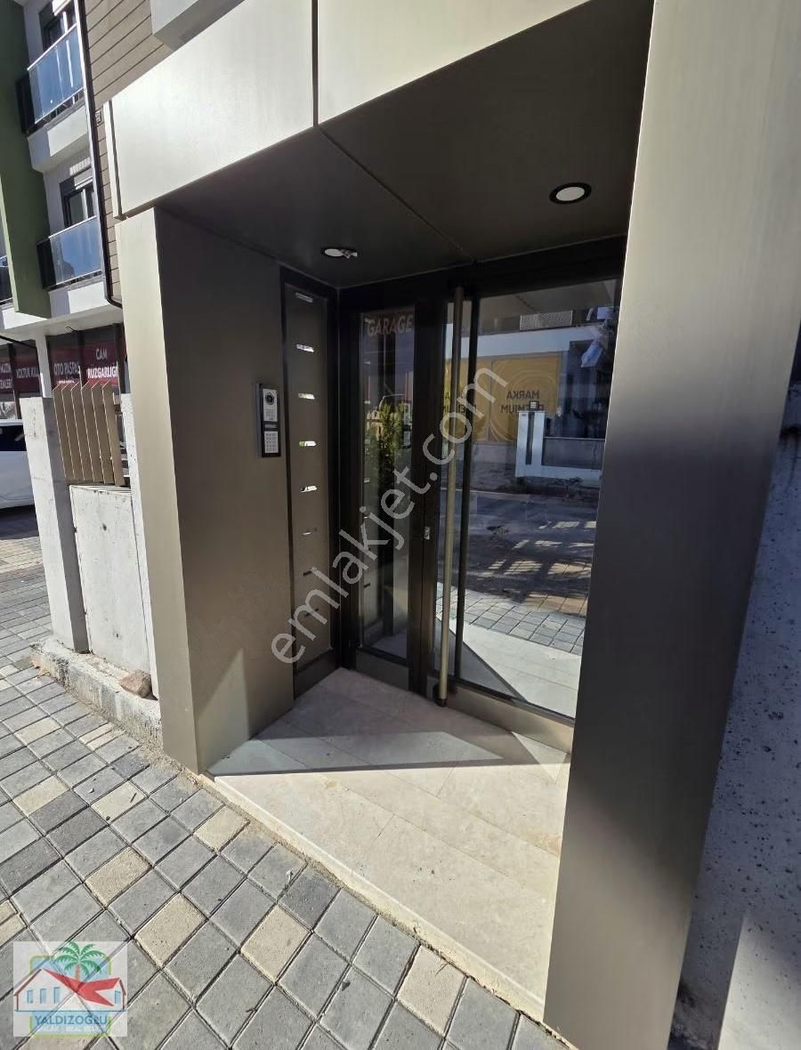 Bahçeyaka'da Satılık 120 M2 Arakat 2+1 Kiracılı Lüks Daire - Görsel 12