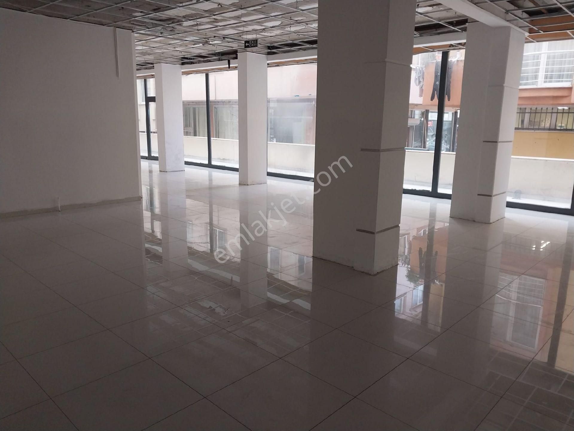Çekmeköy Beşyıldız Konseptinde 375 M2 Düz Girişli Dükkan - Görsel 16