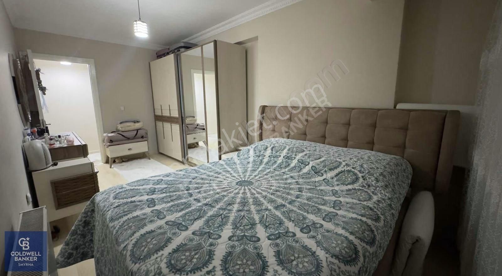 Yıldız Caddesinde Satılık Dükkan Ve Daire - Görsel 28