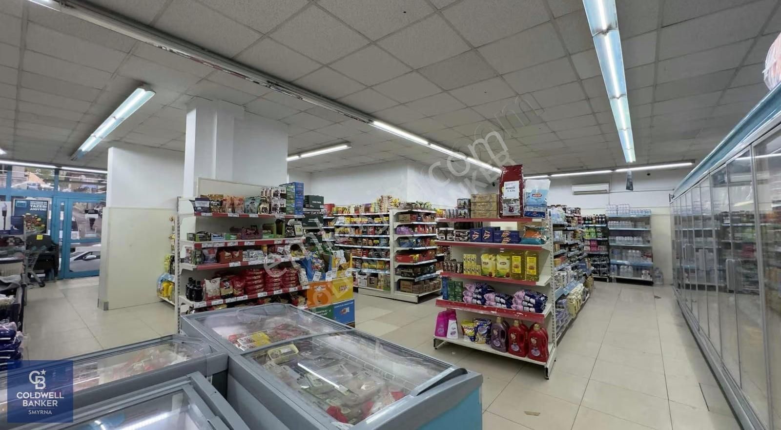 Yıldız Caddesinde Satılık Dükkan Ve Daire - Görsel 11