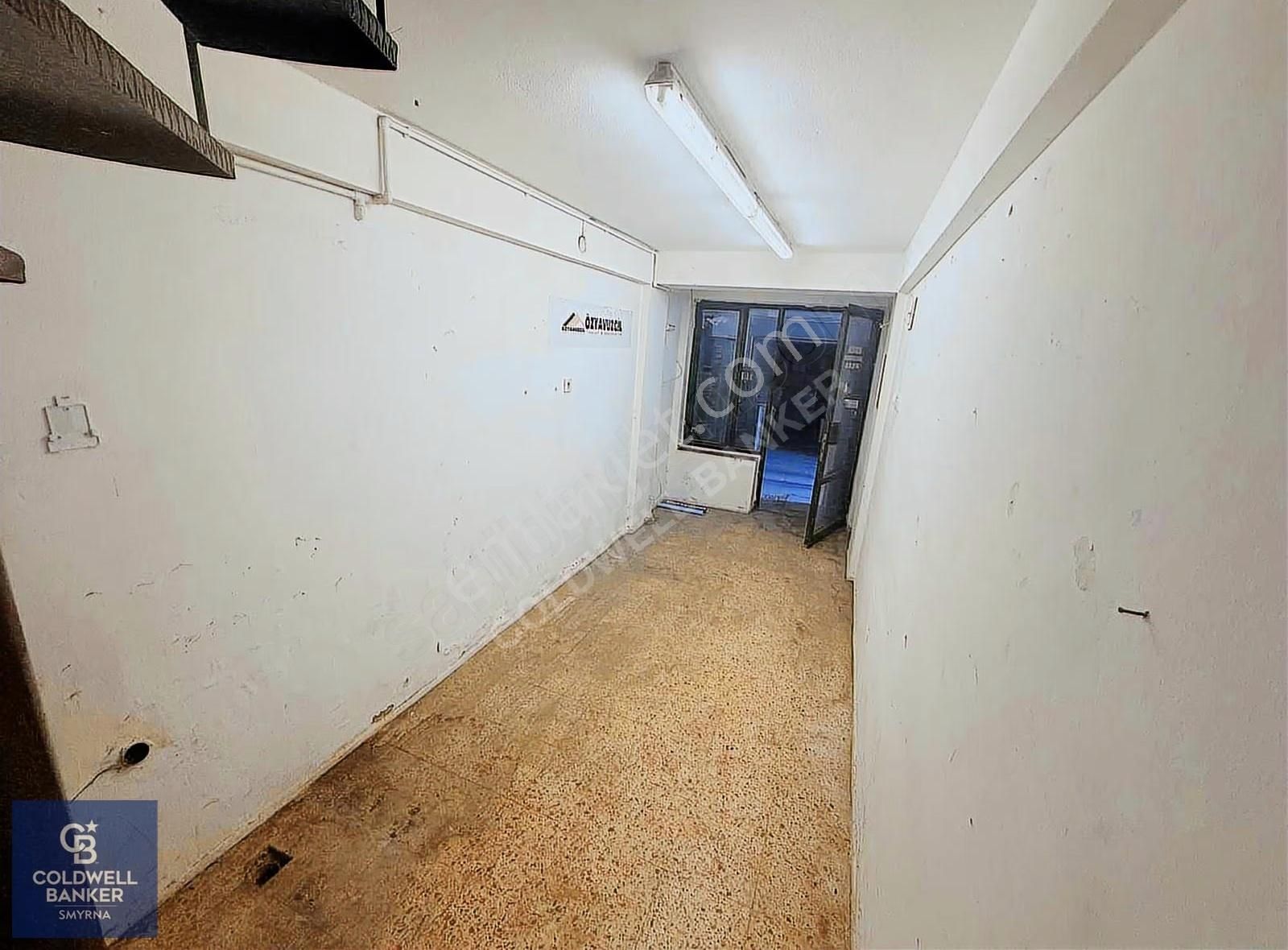 Yeşillik Caddesinin Arkasında 25 M2 Kiralık Dükkan